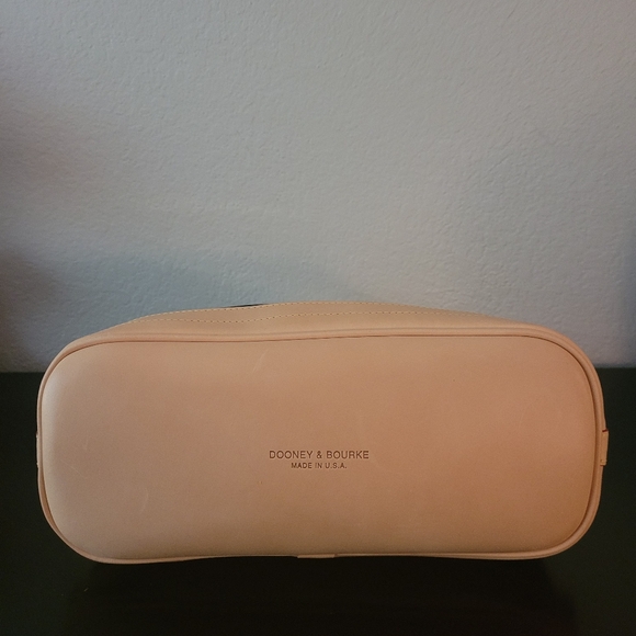 Dooney and Bourke Small  zip zip  Satchel  made  in  USA 🇺🇸 - Picture 6 of 16